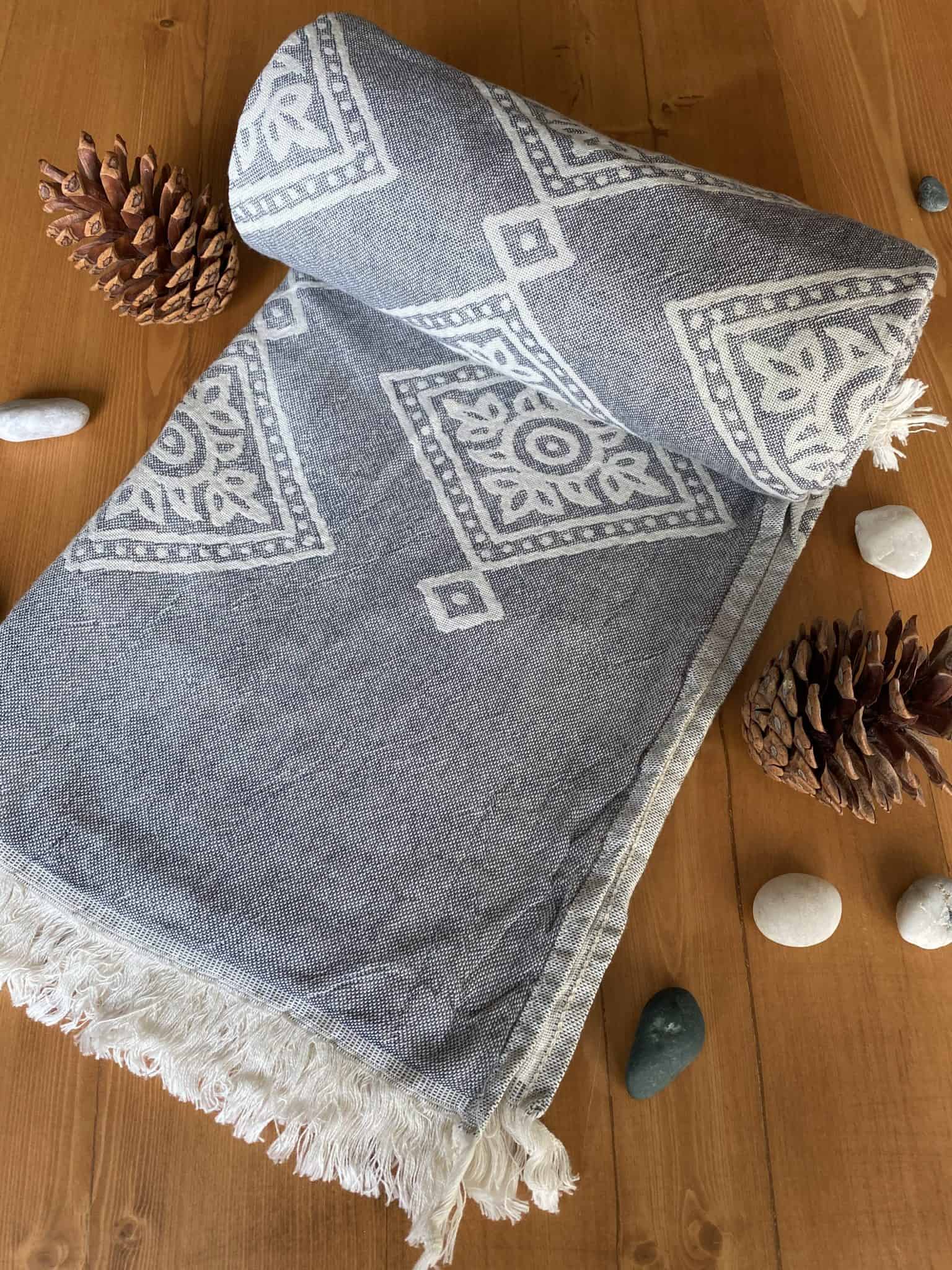 Bersuse Turkish Cotton Peshtemal Towel – 100% Cotton, 37 X 70 Inches, Aztec Black