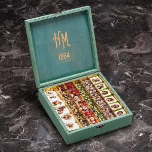 HM 1864 Premium Mixed Delight (Green Wooden Box) - Hafız Mustafa