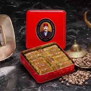 Pistachio Twisted Rolls Baklava (S Box) - Hafız Mustafa
