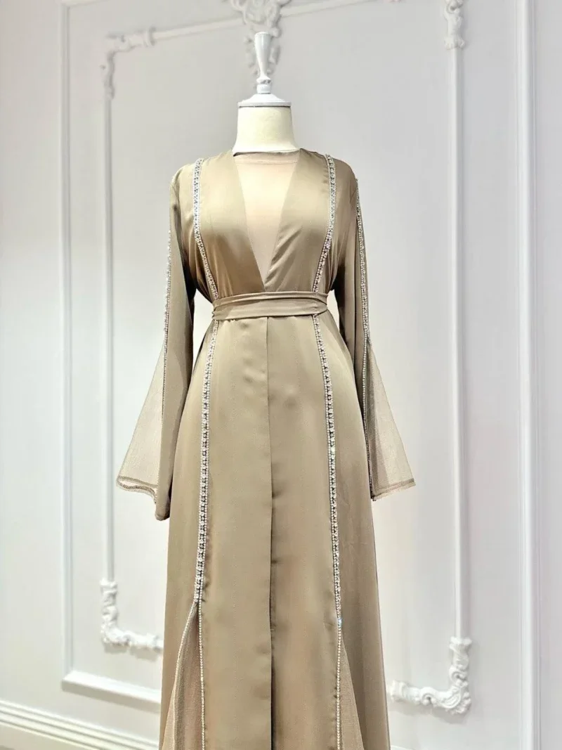 Anyeja Abaya Modest Set