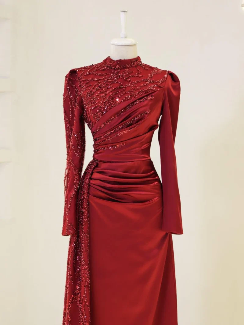 Design Mother of Pearl Hijab Evening Dress