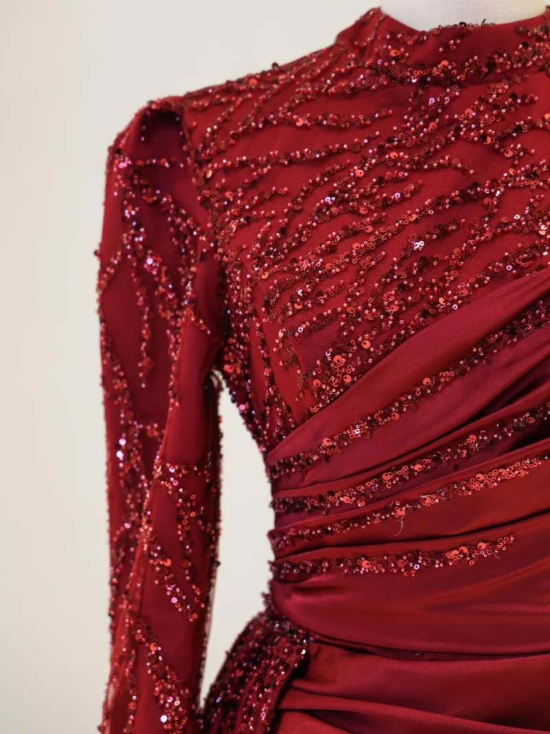 Design Mother of Pearl Hijab Evening Dress