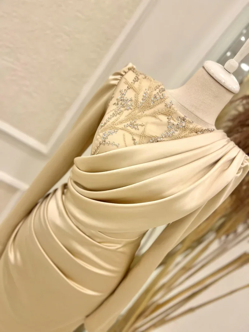 Sude Modest Evening Dress