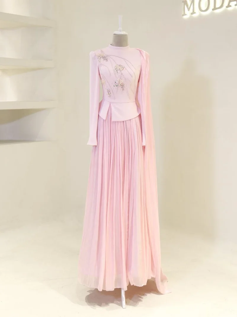 Avelora Modest Evening Dress