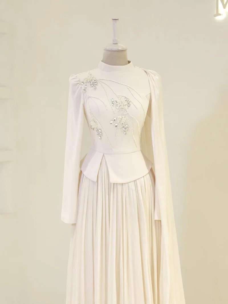 Avelora Modest Evening Dress