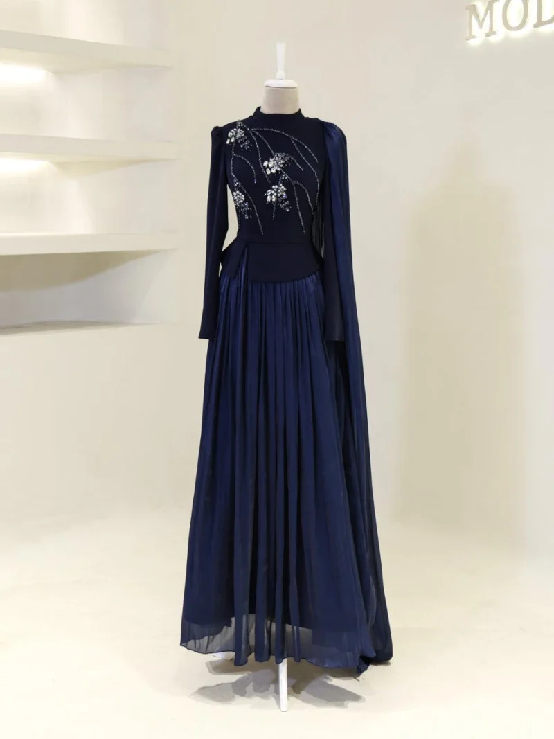 Avelora Modest Evening Dress