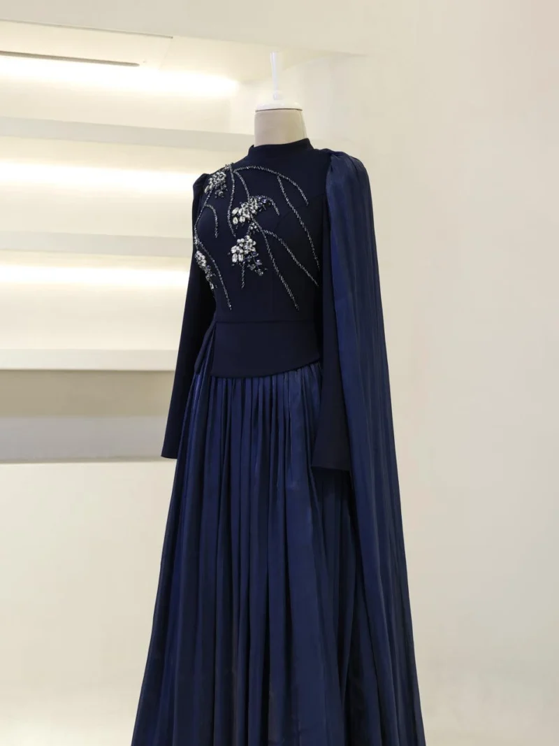 Avelora Modest Evening Dress