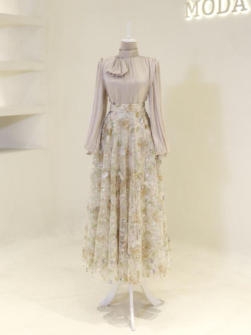 Lisbon Modest Set